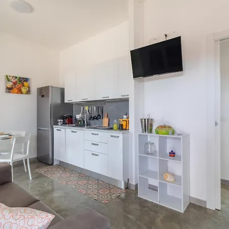 Holiday home Melograno